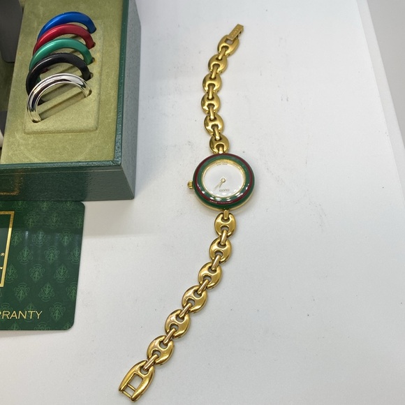 Gucci 11/12 - Picture 7 of 9